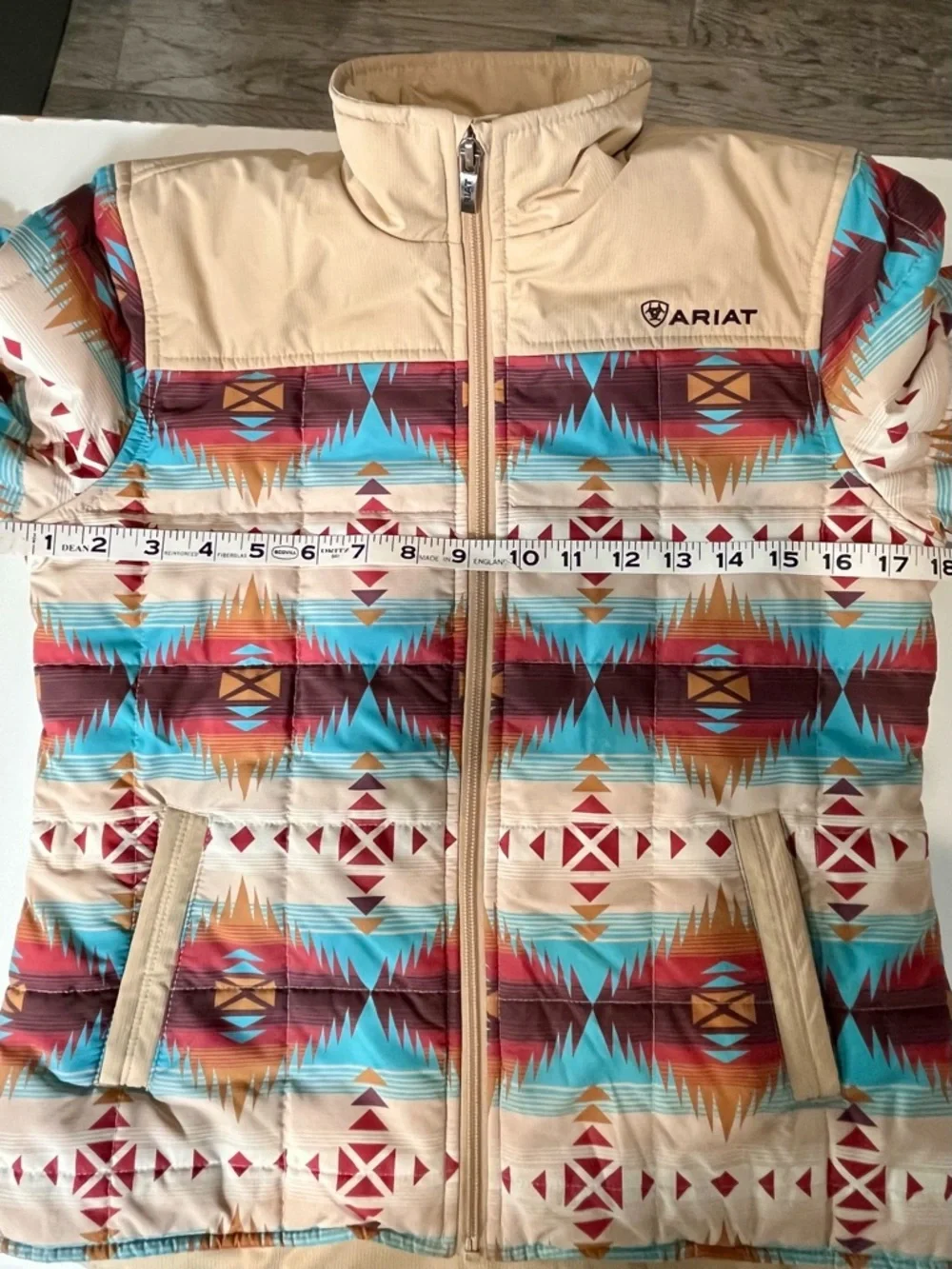 Ariat Girls Crius Insulted Jacket Serrano Southwestern Print L Like-New Aztec